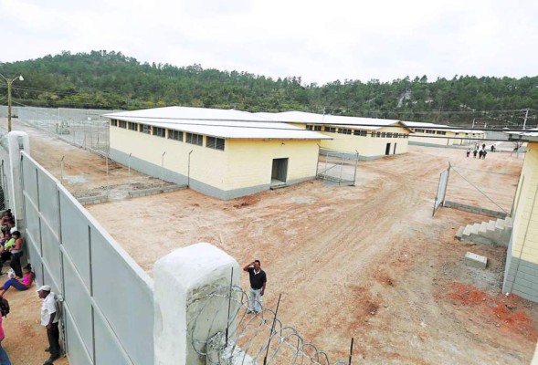 Trasladan 133 reos de Támara a cárcel de El Porvenir