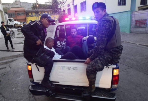 Prisión para militares acusados de secuestro