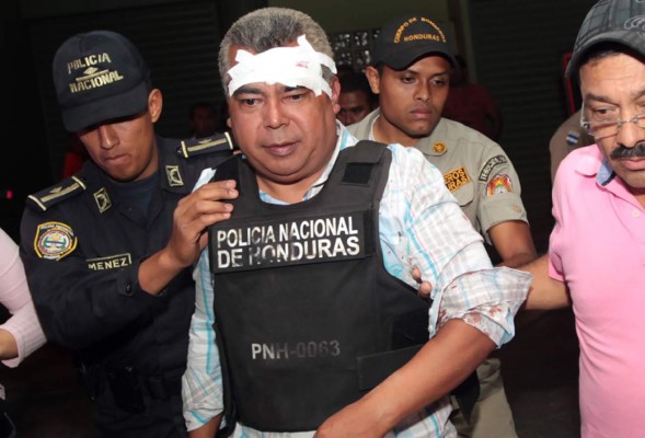 Raptan y golpean a presentador de HCH