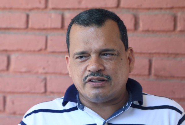 Conflicto por cobros irregulares en colegios públicos