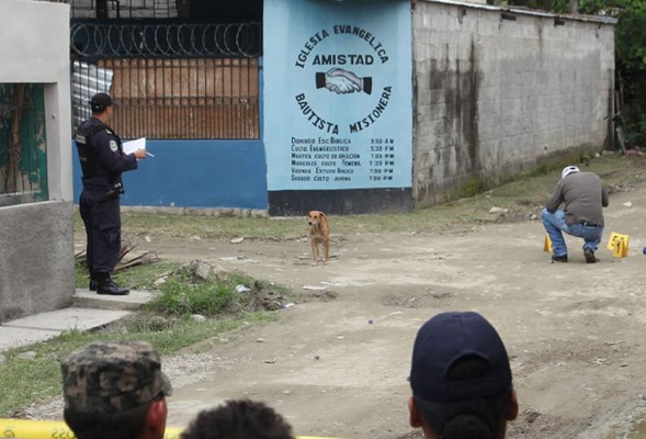 Matan a tiros a dos jóvenes en la Rivera Hernández de San Pedro Sula