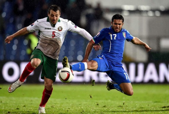 El brasileño Éder rescató a Italia frente a Bulgaria