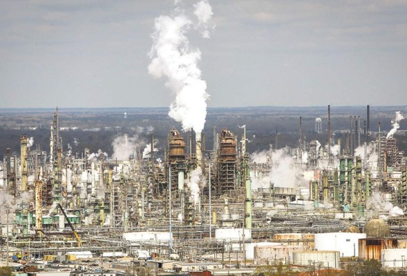 ¿Se prepara Exxon para salir de cacería?