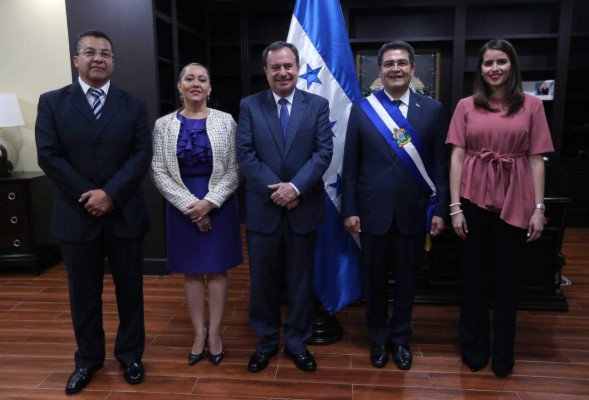 Nuevo ministro impulsará plan educativo 2018-2030