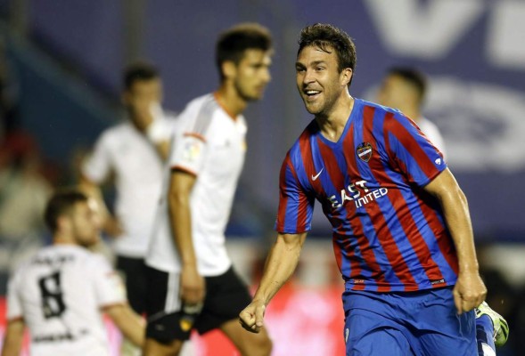 El Levante bloqueó al Valencia y se llevó el derbi