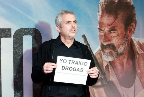 Cuarón a Trump: Yo traigo drogas