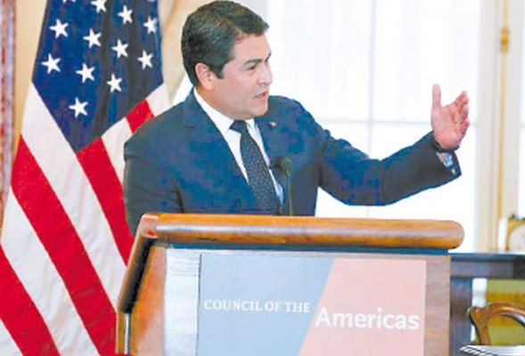 Hernández reconoce ayuda de EUA en combate al crimen