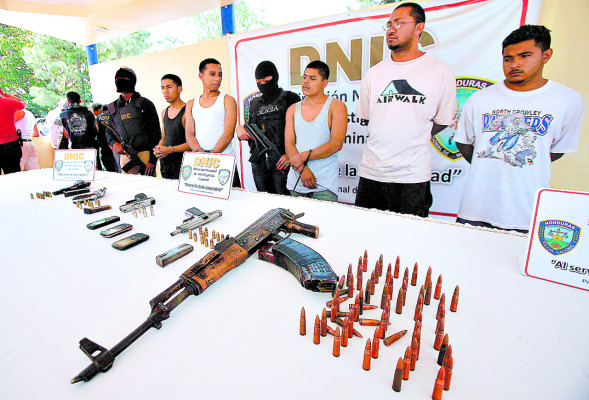 Capturan a supuestos autores de masacre en la aldea Santa Rosa de Tegucigalpa