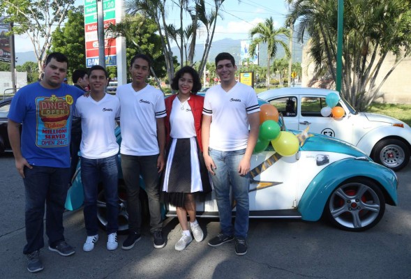 Entrada de la clase 2017 de la Happy New Dawn