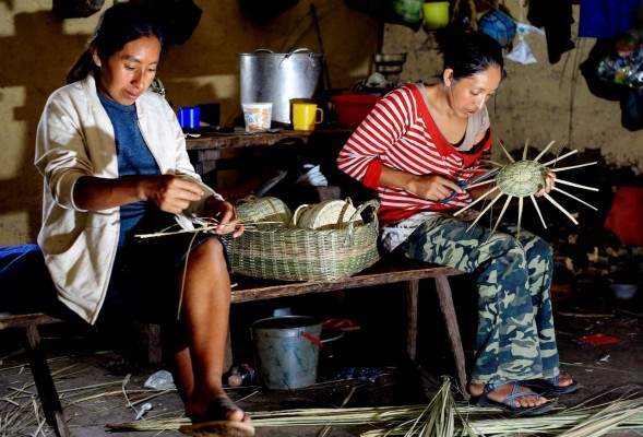 Tolupanes descubren el mundo gracias a Internet