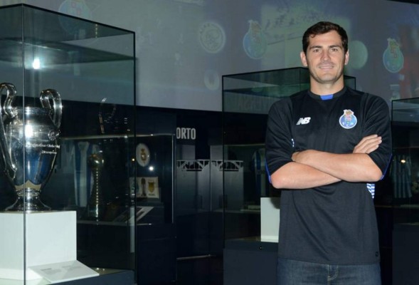 Casillas crea empresa para representar a futbolistas