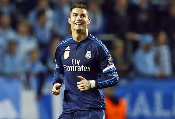 Cristiano Ronaldo lidera tabla de goleadores y bate récords