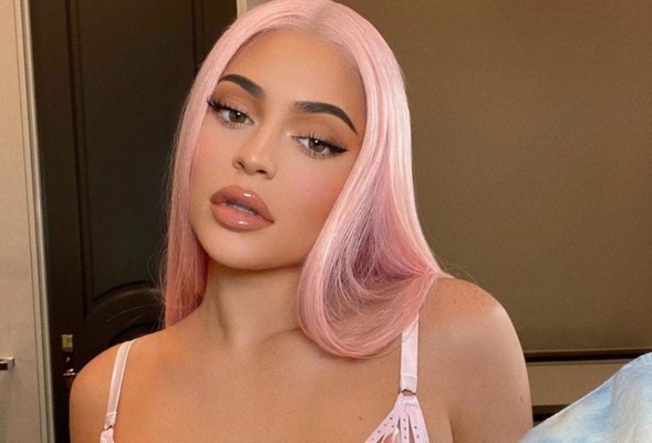 Kylie Jenner presenta su nuevo tatuaje con un significado críptico