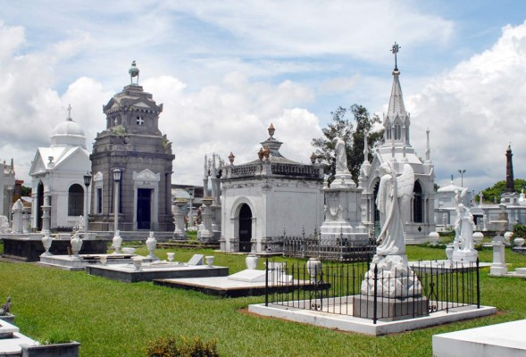 ¿Qué le pasa exactamente a nuestro cuerpo cuando nos morimos?