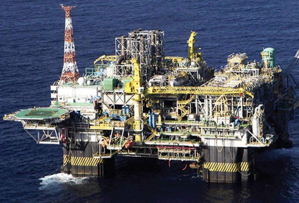 El escándalo por Petrobras llega a los grandes contratistas