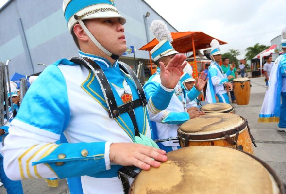 Sampedranos ya viven la feria en el Agas y Expocentro