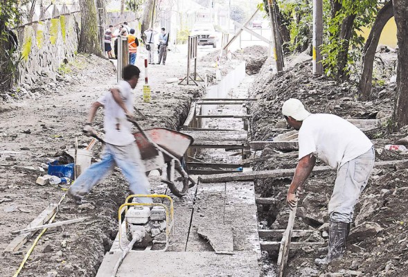 En febrero estará listo el colector pluvial en la Juan Lindo