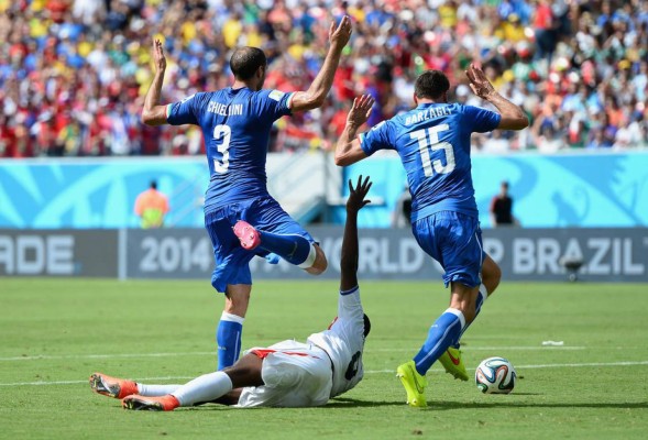 Costa Rica vuelve a lograr otra gran hañaza y se mete a octavos