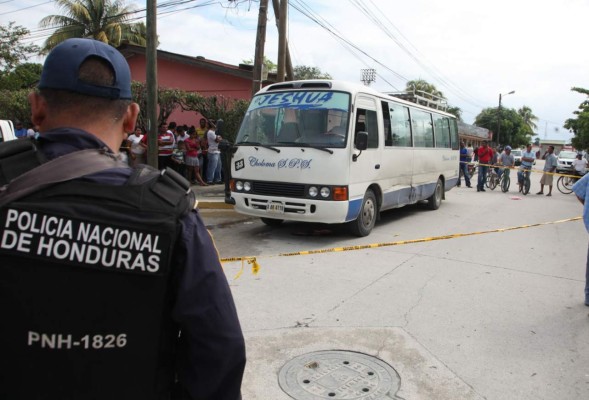 Matan a motorista y a ayudante de rapidito en intento de asalto en Choloma