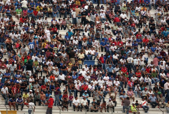 Olimpia deja atrás al Victoria y se cita con el Marathón en la final