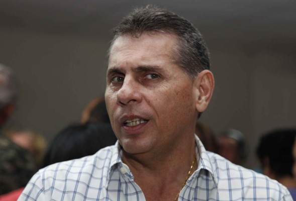 Juan Orlando: 'Iremos tras los bienes de los extorsionadores”