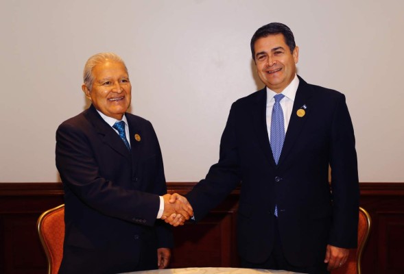 JOH: 'El Salvador se suma a la unión aduanera”
