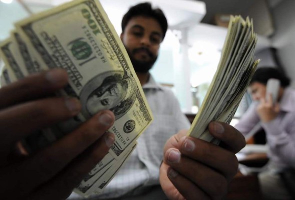 Prevén que remesas cierren el año en $3,400 millones