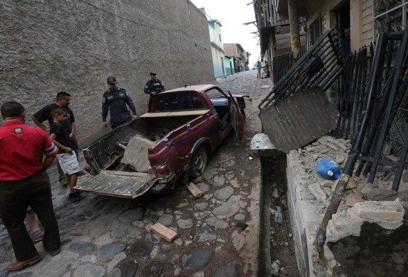 Un muerto y varios heridos en dos accidentes en Tegucigalpa