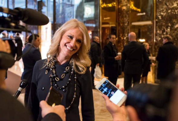 Trump nombra a Kellyanne Conway como consejera presidencial
