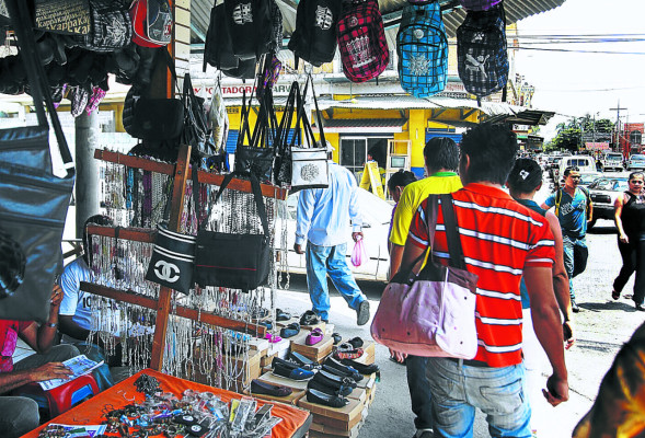 Alcalde reconoce descontrol de vendedores en el centro de San Pedro Sula