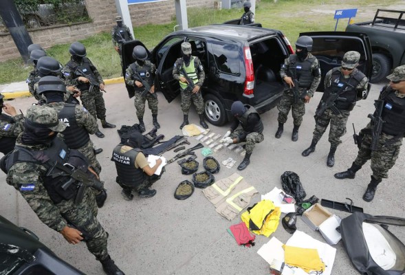 Decomisan camioneta con casi un millón de lempiras en Honduras