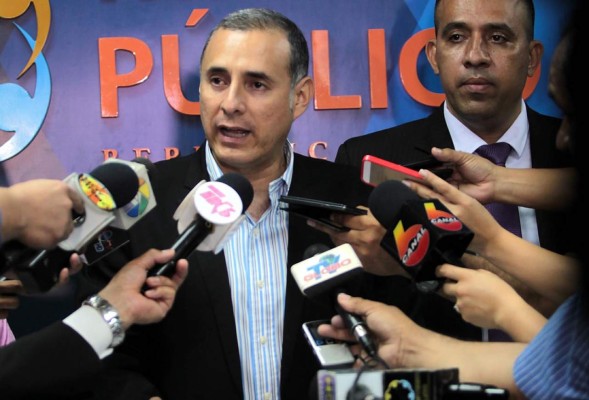 'Me pongo a disposición del Ministerio Público': Rigoberto Cuéllar