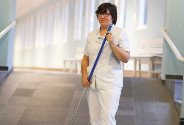 La inflación baja golpea a unos y beneficia a otros en Europa