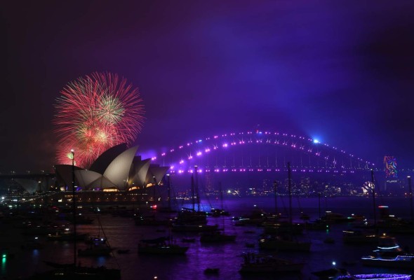 Un gran espectáculo en Sidney lanza las festividades del Año Nuevo en el mundo