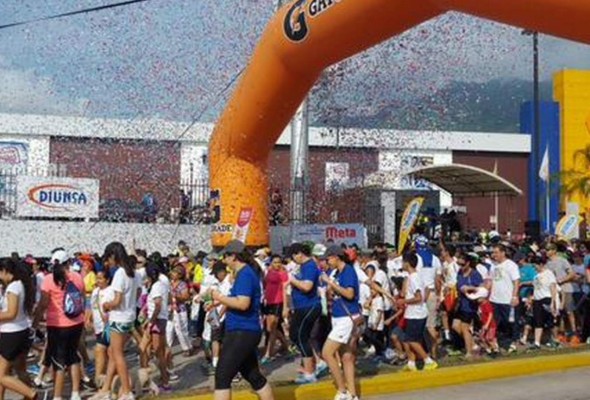 Sampedranos respondieron al Family Run