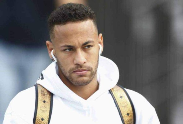 Hackean cuenta de Twitter del Barcelona y anuncian 'regreso' de Neymar