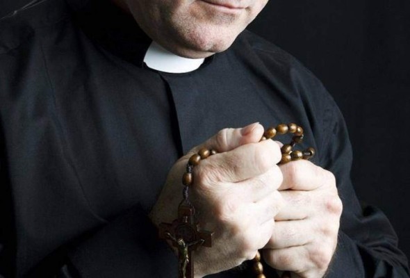 Publican lista de 89 sacerdotes acusados de abuso sexual