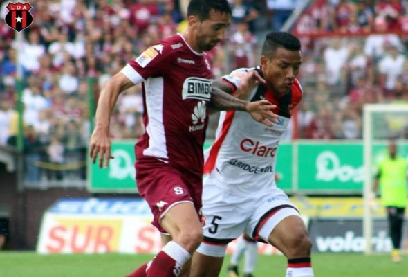El Saprissa de Jerry Bengtson, a la final tras eliminar al Alajuelense