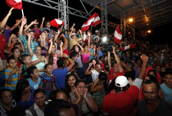 El liberal Leny Flores gana la alcaldía de San Luis, Comayagua