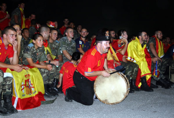 Fanáticos de la Furia Roja y la Naraja Mecánica