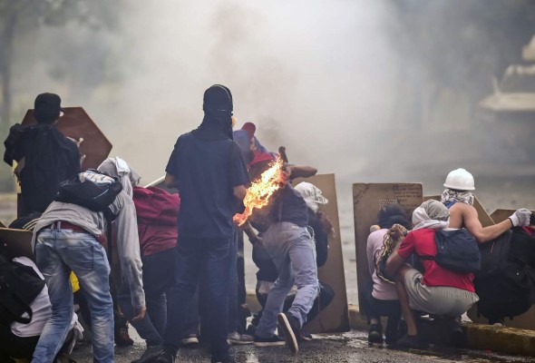 Oposición llama a tomarse las calles por la Constituyente