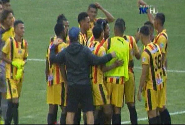 Video: Jugadores del Real España sorprendieron a Ronaldinho