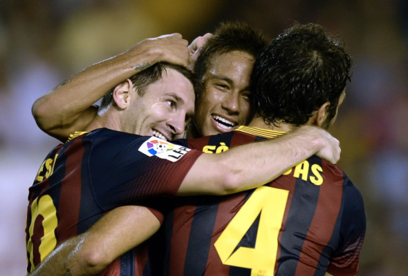 Un 'hat-trick' de Messi noquea a un luchador Valencia