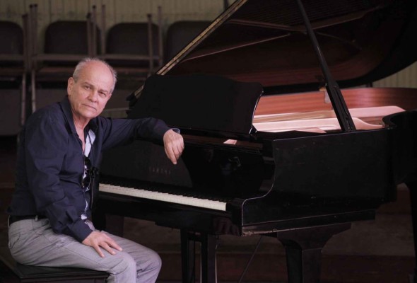 Hoy gran concierto en la Victoriano con José María Sciutto