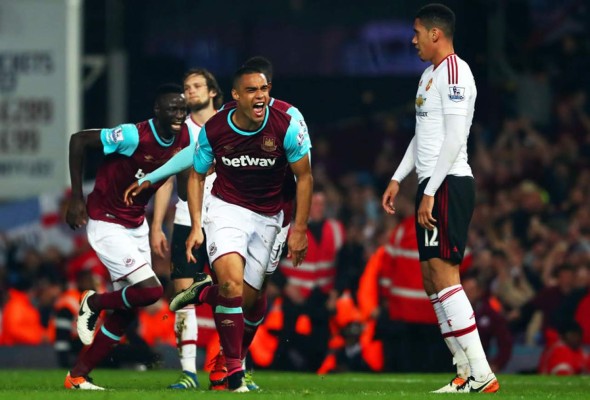 El West Ham se despide de Upton Park con victoria sobre el Manchester United