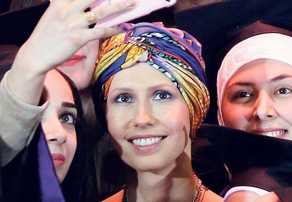 En agosto de 2019, la esposa del presidente sirio anunció que estaba “totalmente curada” de un cáncer de mama. 