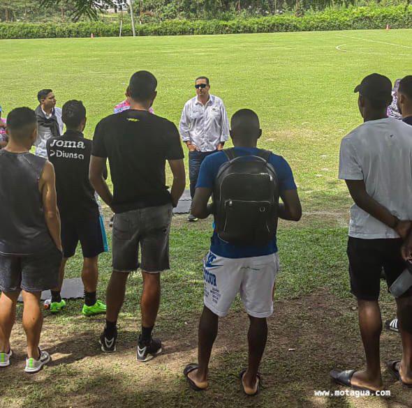 Este martes, Pedro Atala sostuvo una reunión con Cuerpo Técnico y jugadores.