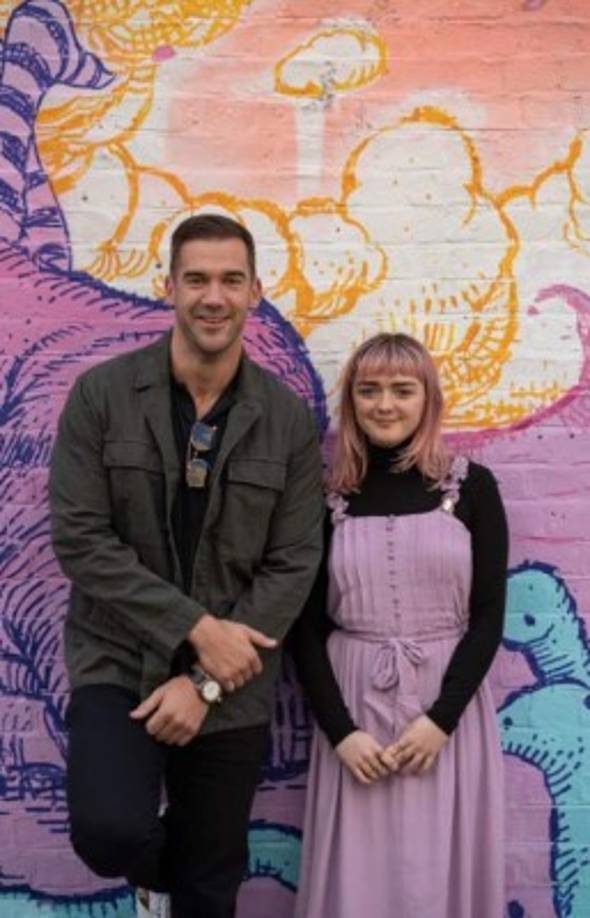 Howes, actualmente de 36 años, fue reconocido por la Casa Blanca y el presidente Obama como uno de los 100 principales empresarios del país con menos de 30 años.