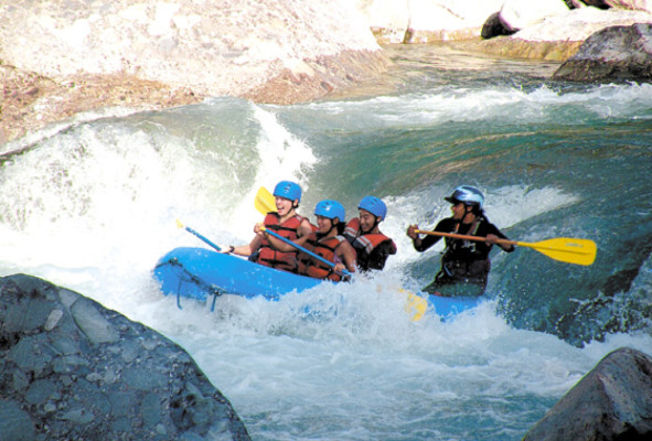 La Ceiba seduce vestida de paisajes frente al mar