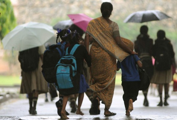 Da a luz una niña de 10 años violada tras prohibirle abortar